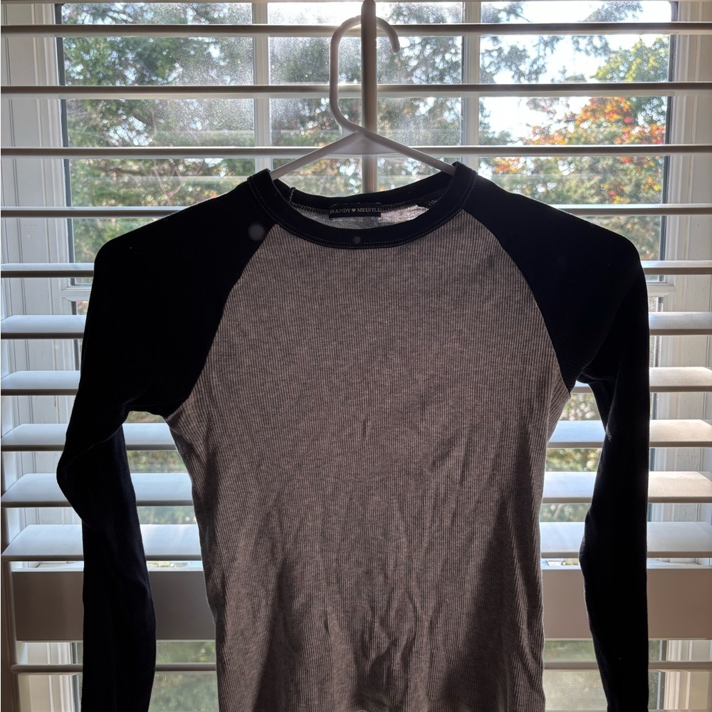 Brandy Melville Long Sleeve Gray and Black Shirt